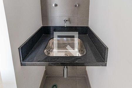 Lavanderia de apartamento para alugar com 1 quarto, 57m² em Pinheiros, São Paulo