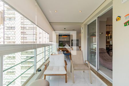 Varanda da Sala de apartamento à venda com 3 quartos, 176m² em Parque do Morumbi, São Paulo