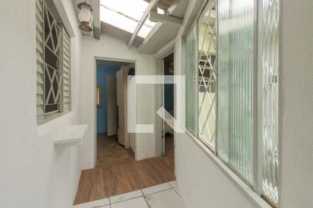 Corredor de casa à venda com 4 quartos, 110m² em Rubem Berta, Porto Alegre