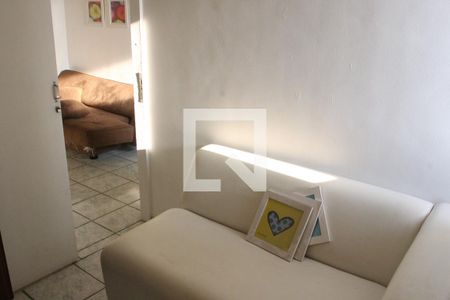 Quarto 2 de apartamento para alugar com 2 quartos, 60m² em Jardim Alvorada, Nova Iguaçu