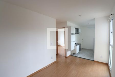 Sala de apartamento para alugar com 2 quartos, 44m² em Vila Lage, São Gonçalo