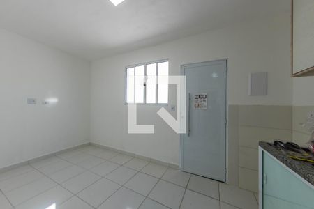 Sala/Cozinha de apartamento para alugar com 1 quarto, 25m² em Vila Prudente, São Paulo