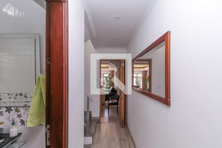 Corredor de casa à venda com 3 quartos, 249m² em Vila Lucia, São Paulo