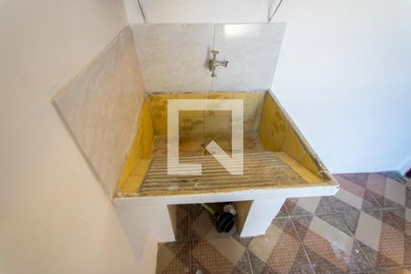 Casa à venda com 68m², 2 quartos e 1 vaga Casa à venda com 68m², 2 quartos e 1 vagaÁrea de serviço