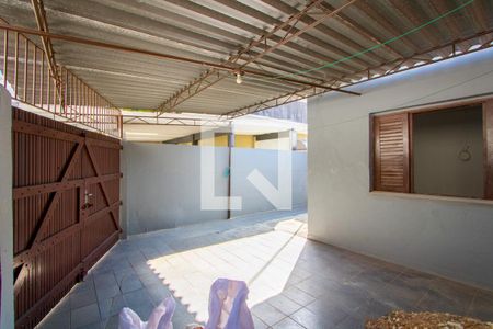 Casa à venda com 68m², 2 quartos e 1 vaga Casa à venda com 68m², 2 quartos e 1 vagaGaragem