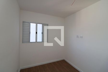 Quarto 2 de apartamento para alugar com 2 quartos, 34m² em Vila Nova York, São Paulo