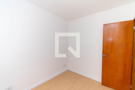 Quarto 2 de apartamento para alugar com 2 quartos, 34m² em Vila Nova York, São Paulo