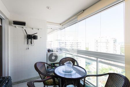 Varanda Gourmet de apartamento à venda com 3 quartos, 81m² em Jacarepaguá, Rio de Janeiro