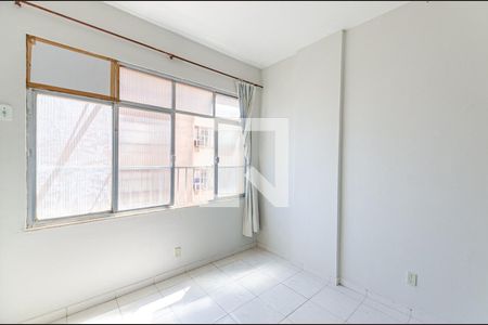 Quarto de kitnet/studio para alugar com 1 quarto, 40m² em Centro, Niterói