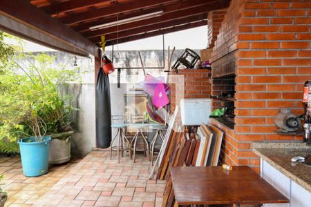 Casa à venda com 446m², 3 quartos e 8 vagas Casa à venda com 446m², 3 quartos e 8 vagasÁrea Gourmet