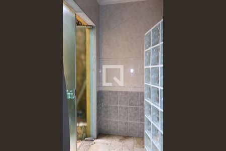 Casa à venda com 446m², 3 quartos e 8 vagas Casa à venda com 446m², 3 quartos e 8 vagasBanheiro da Suíte