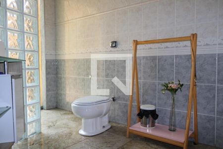 Casa à venda com 446m², 3 quartos e 8 vagas Casa à venda com 446m², 3 quartos e 8 vagasBanheiro da Suíte