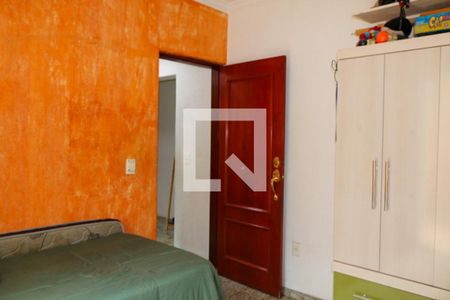 Casa à venda com 446m², 3 quartos e 8 vagas Casa à venda com 446m², 3 quartos e 8 vagasQuarto 1