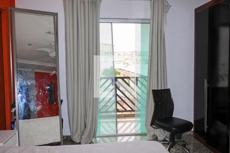 Casa à venda com 446m², 3 quartos e 8 vagas Casa à venda com 446m², 3 quartos e 8 vagasSuíte