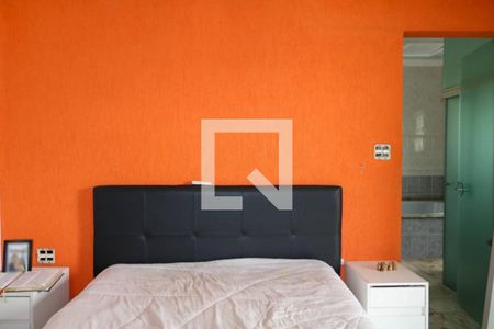 Casa à venda com 446m², 3 quartos e 8 vagas Casa à venda com 446m², 3 quartos e 8 vagasSuíte