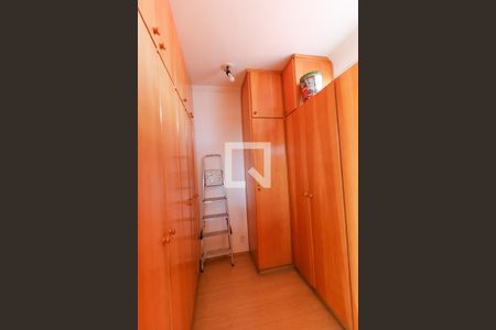 Casa à venda com 406m², 6 quartos e 3 vagas Casa à venda com 406m², 6 quartos e 3 vagasSuíte 4