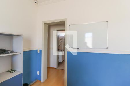 Casa à venda com 406m², 6 quartos e 3 vagas Casa à venda com 406m², 6 quartos e 3 vagasQuarto 3