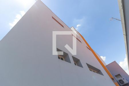 Casa à venda com 406m², 6 quartos e 3 vagas Casa à venda com 406m², 6 quartos e 3 vagasQuintal