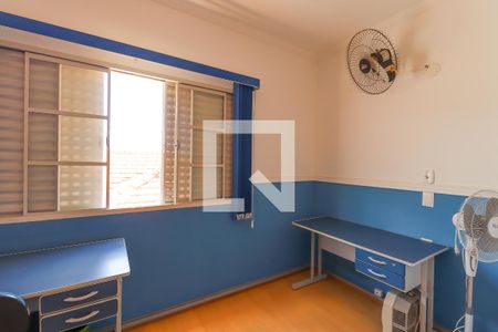 Casa à venda com 406m², 6 quartos e 3 vagas Casa à venda com 406m², 6 quartos e 3 vagasQuarto 3