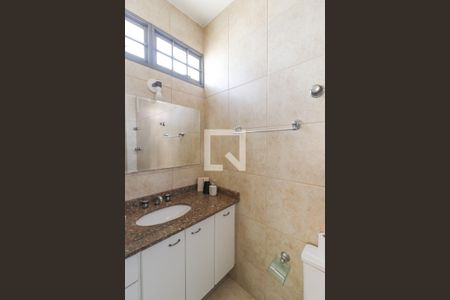 Casa à venda com 406m², 6 quartos e 3 vagas Casa à venda com 406m², 6 quartos e 3 vagasSuíte 1