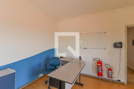 Casa à venda com 406m², 6 quartos e 3 vagas Casa à venda com 406m², 6 quartos e 3 vagasQuarto 2