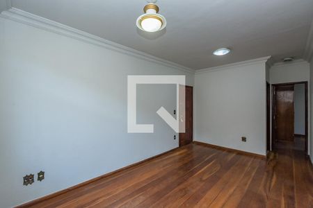 Sala de apartamento à venda com 3 quartos, 110m² em Nova Suíça, Belo Horizonte