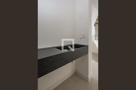 Lavabo de apartamento à venda com 3 quartos, 198m² em Vila da Serra, Nova Lima