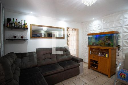 Sala de casa à venda com 4 quartos, 240m² em Cidade São Miguel, São Paulo
