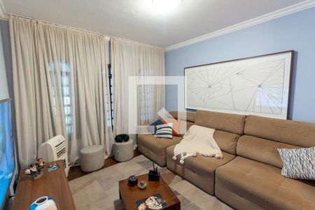 Sala de casa à venda com 4 quartos, 250m² em Vila Granada, São Paulo