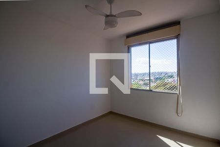 Quarto 2 de apartamento para alugar com 2 quartos, 63m² em Azenha, Porto Alegre