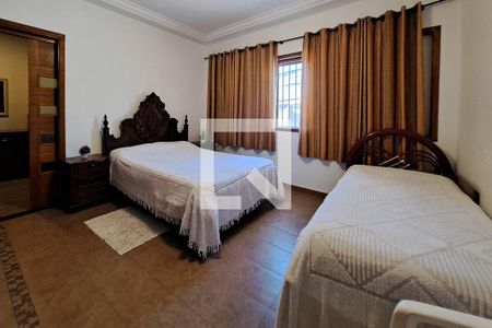 Casa à venda com 417m², 3 quartos e 4 vagas