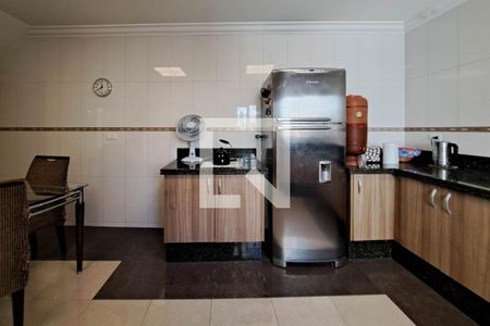 Casa à venda com 417m², 3 quartos e 4 vagas