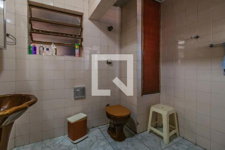 Casa à venda com 300m², 3 quartos e 1 vaga Casa à venda com 300m², 3 quartos e 1 vagaBanheiro