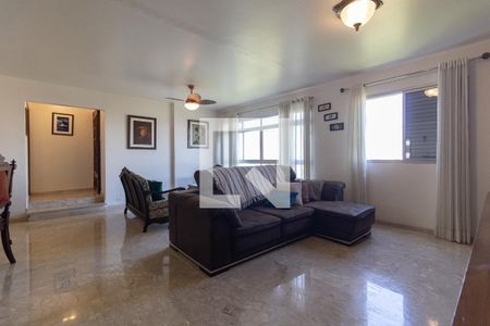 Sala de apartamento para alugar com 3 quartos, 145m² em Cambuci, São Paulo