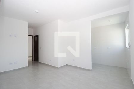 Sala e cozinha de apartamento para alugar com 2 quartos, 42m² em Lauzane Paulista, São Paulo