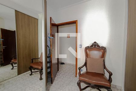 Quarto 2 de casa para alugar com 4 quartos, 215m² em Vila Santa Terezinha (zona Norte), São Paulo