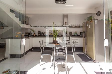 Cozinha de casa à venda com 2 quartos, 260m² em Vila Romana, São Paulo