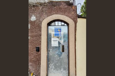 Entrada de casa para alugar com 1 quarto, 25m² em Vila Butantã, São Paulo