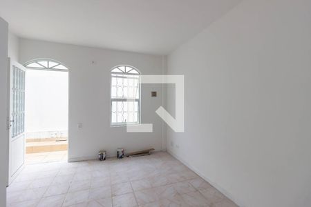 Kitnet de casa para alugar com 1 quarto, 25m² em Vila Butantã, São Paulo