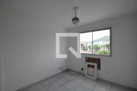 Quarto 1 de apartamento para alugar com 2 quartos, 60m² em Praça Seca, Rio de Janeiro