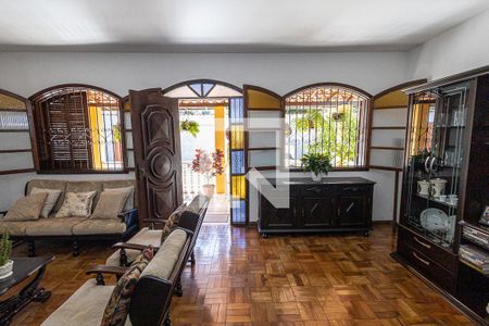 Sala de casa à venda com 5 quartos, 276m² em Copacabana, Belo Horizonte