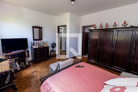 Quarto 1 / suíte de casa à venda com 5 quartos, 276m² em Copacabana, Belo Horizonte