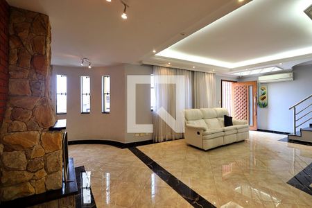 Sala de casa à venda com 3 quartos, 280m² em Vila Curuca, Santo André