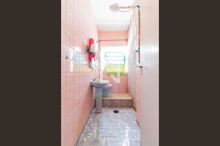 Banheiro da Suíte de casa para alugar com 1 quarto, 90m² em Jurubatuba, São Paulo