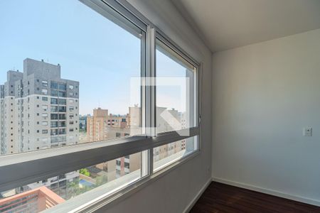 Sala/Quarto de apartamento à venda com 1 quarto, 27m² em Partenon, Porto Alegre