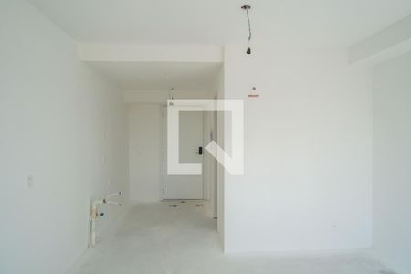 Sala/Cozinha de kitnet/studio à venda com 1 quarto, 27m² em Partenon, Porto Alegre