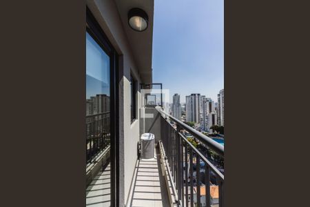 Varanda de kitnet/studio para alugar com 1 quarto, 24m² em Perdizes, São Paulo