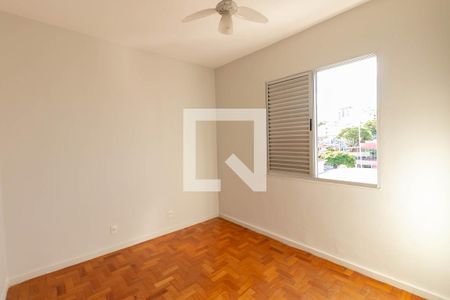 Quarto 2 de apartamento para alugar com 3 quartos, 100m² em Barroca, Belo Horizonte