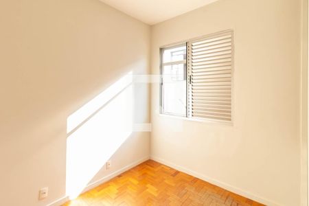 Quarto 1 de apartamento para alugar com 3 quartos, 100m² em Barroca, Belo Horizonte