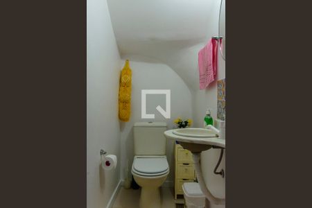 Lavabo de casa de condomínio à venda com 3 quartos, 75m² em Aberta dos Morros, Porto Alegre